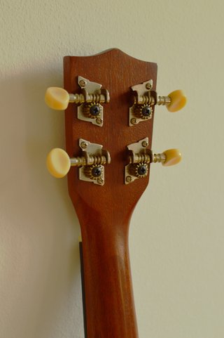 Ukelele Makala Soprano MK-S