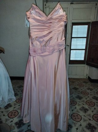 Vestido de fiesta rosa