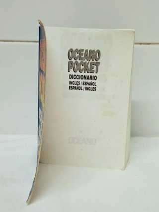 Océano pocket: diccionario de inglés-español -Es..
