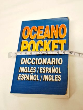 Océano pocket: diccionario de inglés-español -Es..