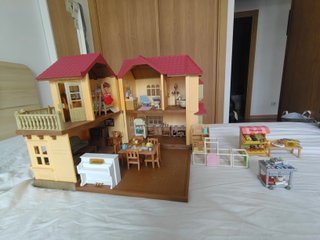 Mansión Sylvanian Families amueblada
