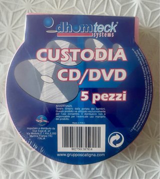 CD-R Registrabile e 2 Custodie CD/DVD