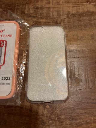 4 custodie per iPhone SE 2022