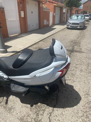 Suzuki Burgman 650