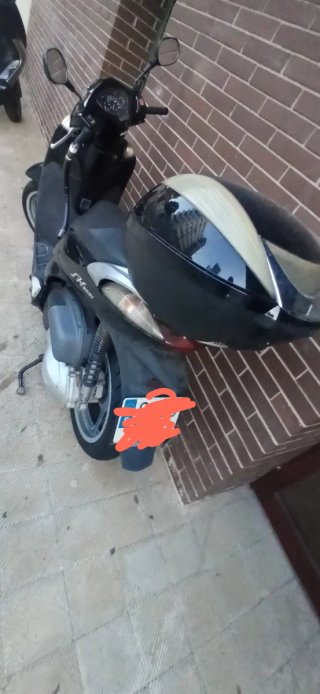 Honda SH300i (Scoopy 300)