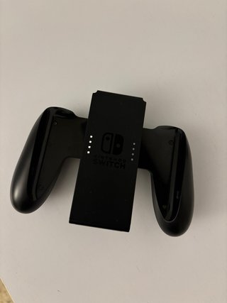 Nintendo Switch con Joy-Con Azul y Rojo