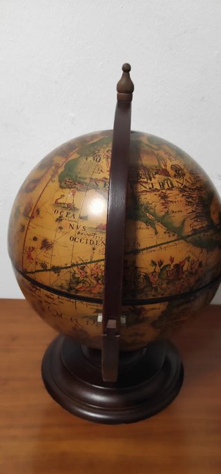 Mueble Bar Globo Terráqueo Sobremesa