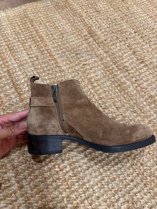 Botines de Piel Ante