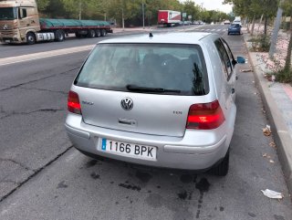 Volkswagen Golf 2001 1800€ negociables