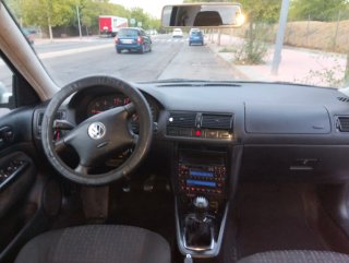 Volkswagen Golf 2001 1800€ negociables