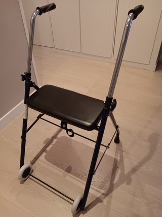 Andador para Anciano con Asiento Clinicalfy Mérida