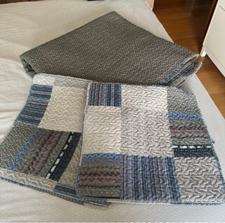 Colcha Cama Queen y 2 Fundas de Almohada