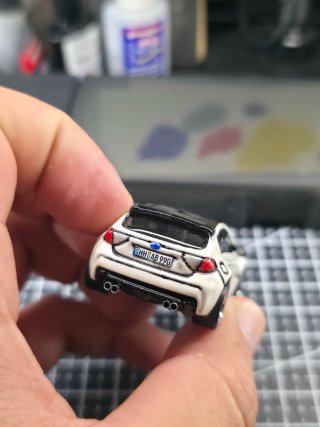 Subaru Custom com Figura