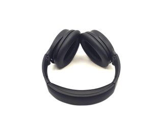 E1818725-0    Diadema Bose Quietcomfort Headphones