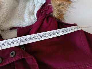 Parka donna bordeaux con cappuccio