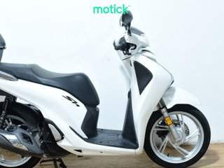 HONDA SH 125 (TOP CASE)