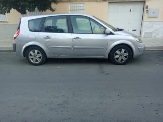 Renault Grand Scenic 2005