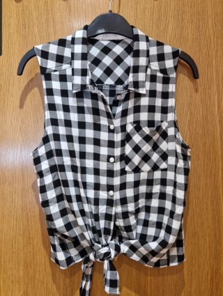 Blusa sin mangas de cuadros