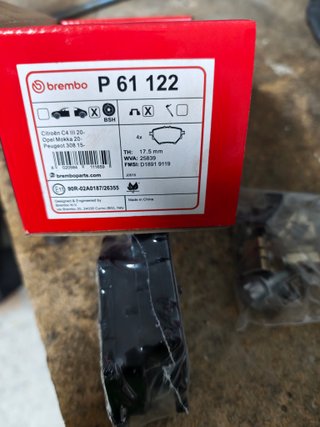 Pastillas de Freno Brembo trasera P61 122
