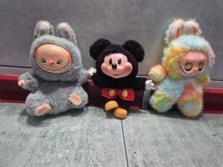 Lote de 3 Muñecos Labubu