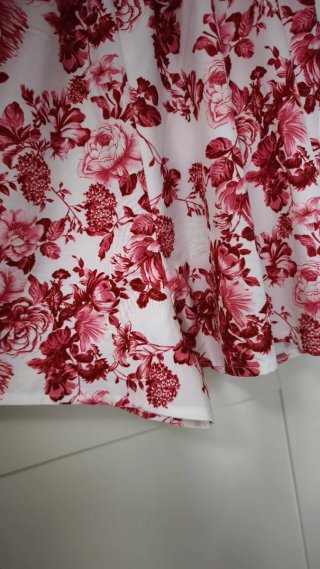 Mono corto de flores