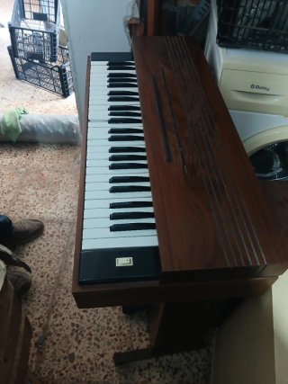 Piano Eléctrico Vintage