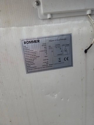 Congelador Vertical Rommer 140L