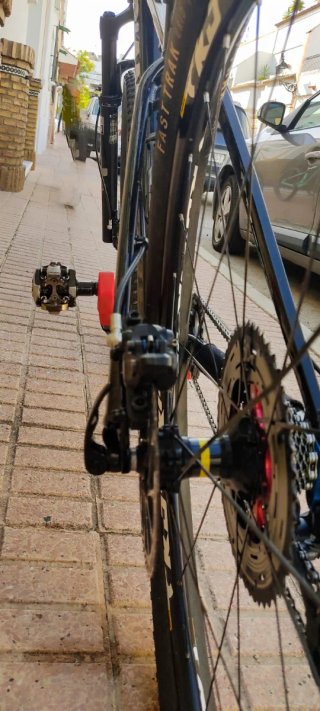Bicicleta MTB Giant, Aluminio