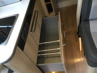 DREAMER CAMPER VAN XL 160 CV AUTOMÁTICA