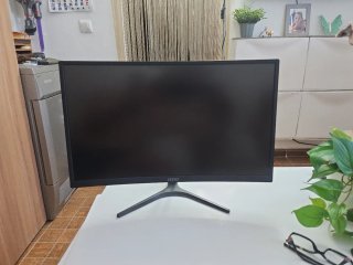 Monitor gaming curvo de 23 pulgadas 75 hercios