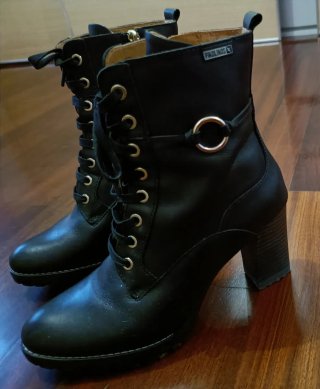 Botines Pikolinos Negros
