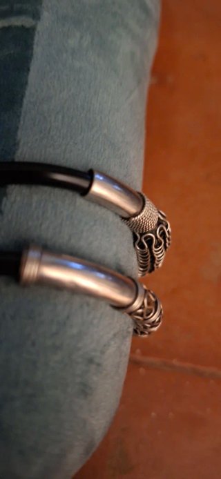 Set de 2 Pulseras de Plata Tibetana
