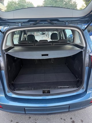 Opel Zafira 2013