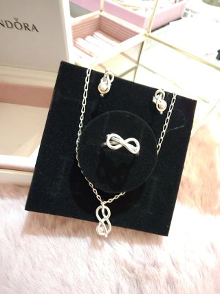 Conjunto Pandora Nudo Infinito