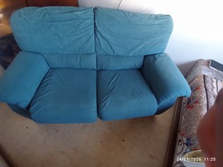 Sofá de tela verde