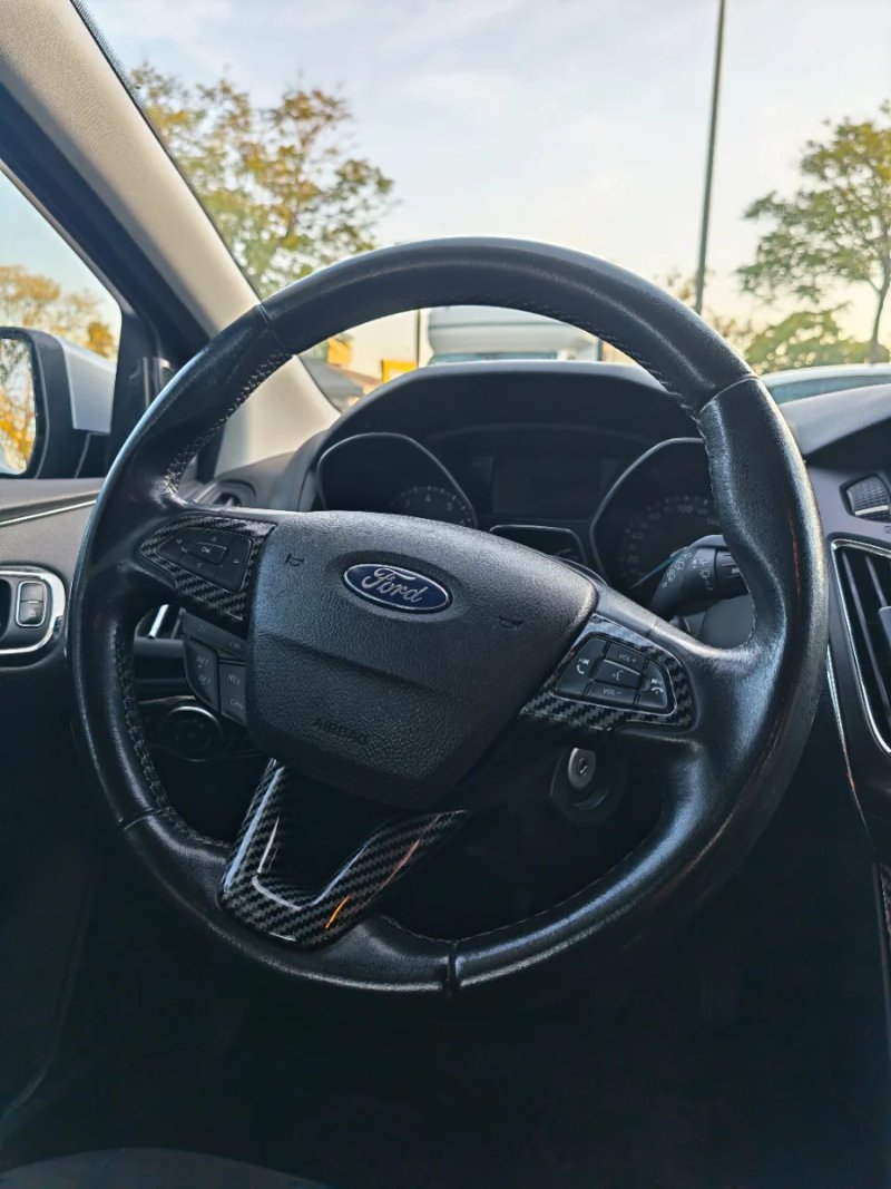 Ford Focus 1.0 Ecoboost Auto - S&S Trend+ 2015, foto 8
