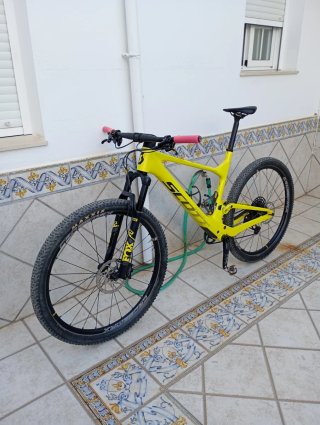 Bicicleta de Montaña Scott Spark RC