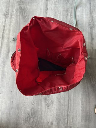 Serval mochila montaña vintage roja y azul retro