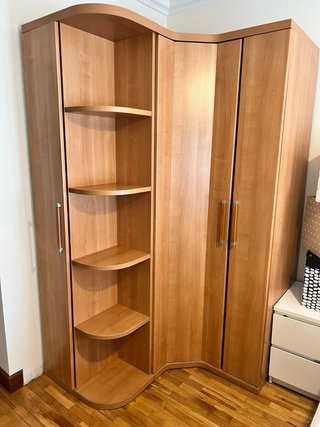 Armario Esquinero de Madera Color Roble