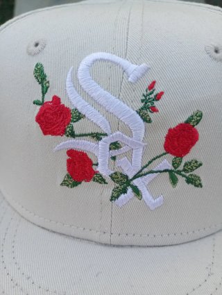 Cappellino New Era Beige con Rose