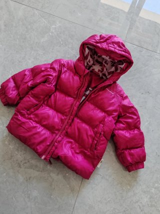 Giubbino fucsia imbottito con cappuccio