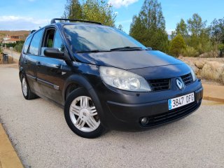 Renault Grand Scenic 2005