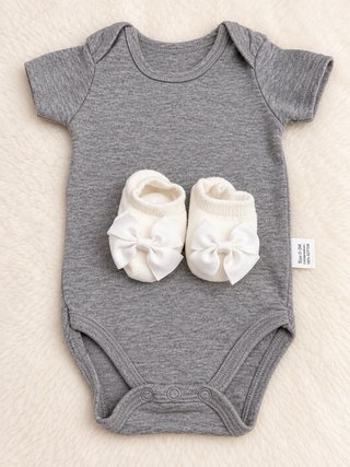 Consegna di abbigliamento e accessori per bambole e neonati reborn