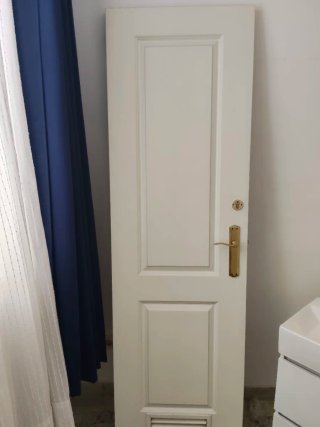 6 Puerta de paso blanca