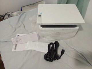 Stampante multifunzione HP LaserJet MFP M140w