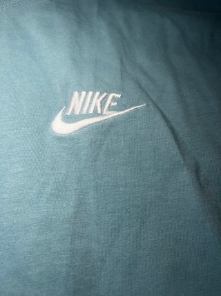 Camiseta Nike Sportswear Club Talla M Turquesa