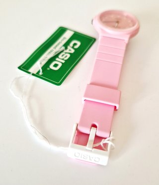 Reloj Casio LQ24B-4BDF Rosa