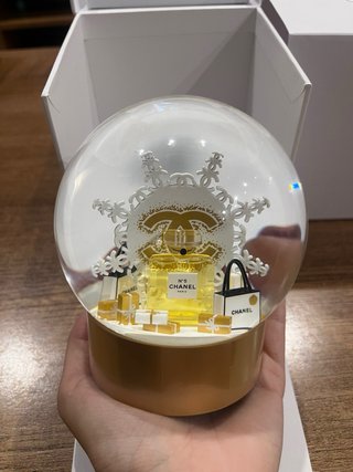 Bola de Navidad Chanel N°5