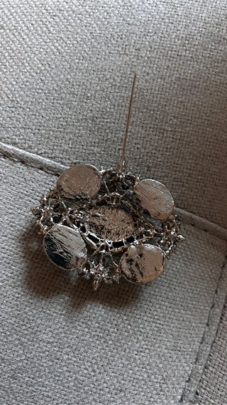 Broche grande plateado elegante estilo italiano