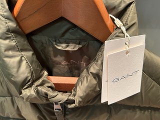 Chaleco GANT Verde Oliva